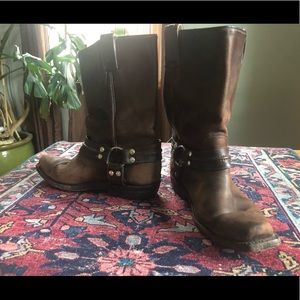 Leather harness cowboy boots